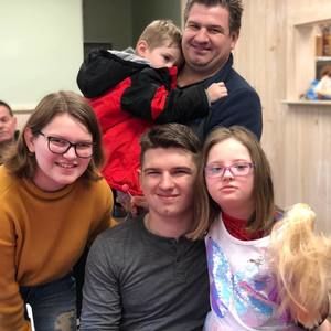 Meet your Posher, Daniel